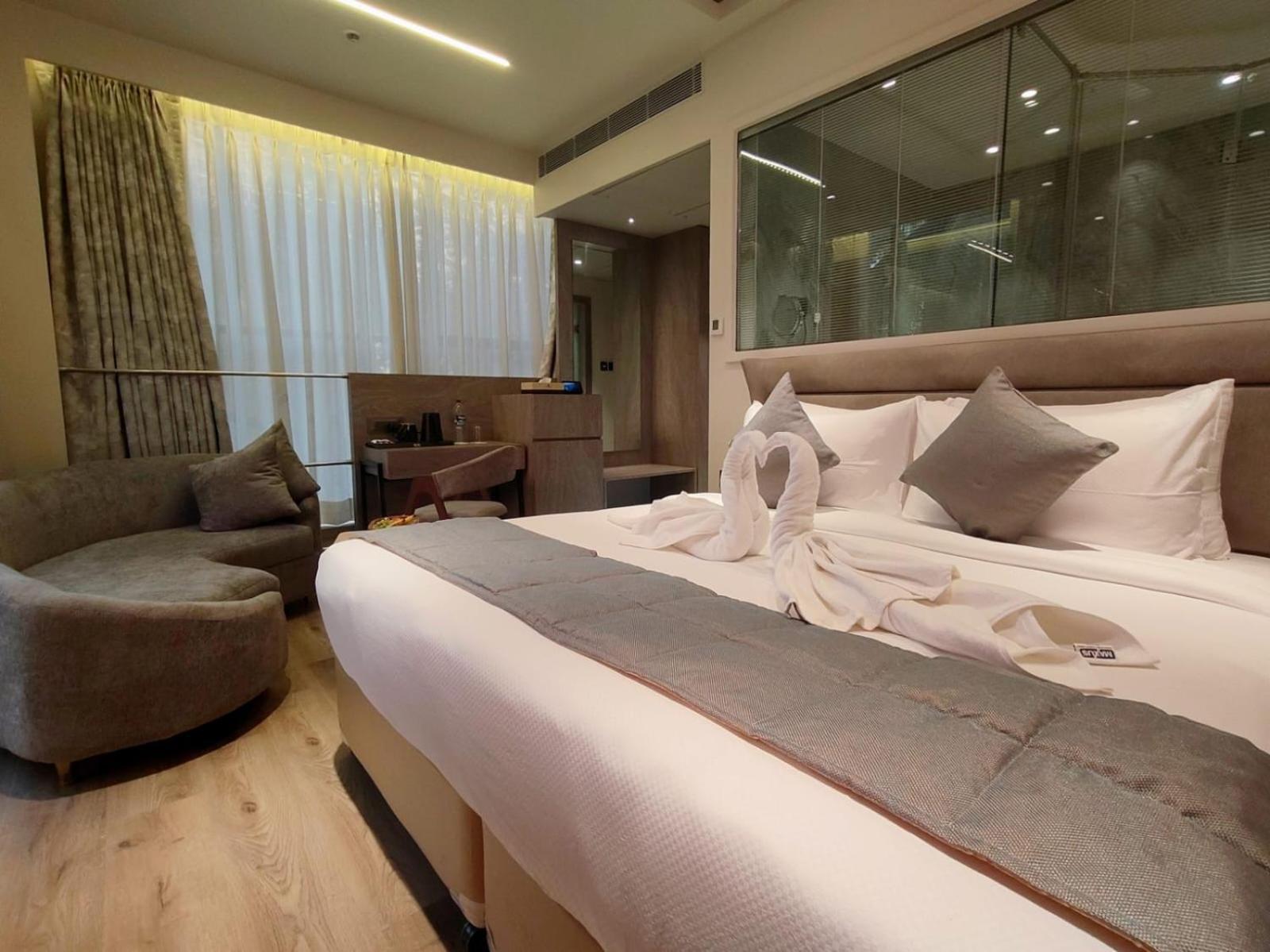Maxxvalue Hotel Midc - Andheri ムンバイ エクステリア 写真