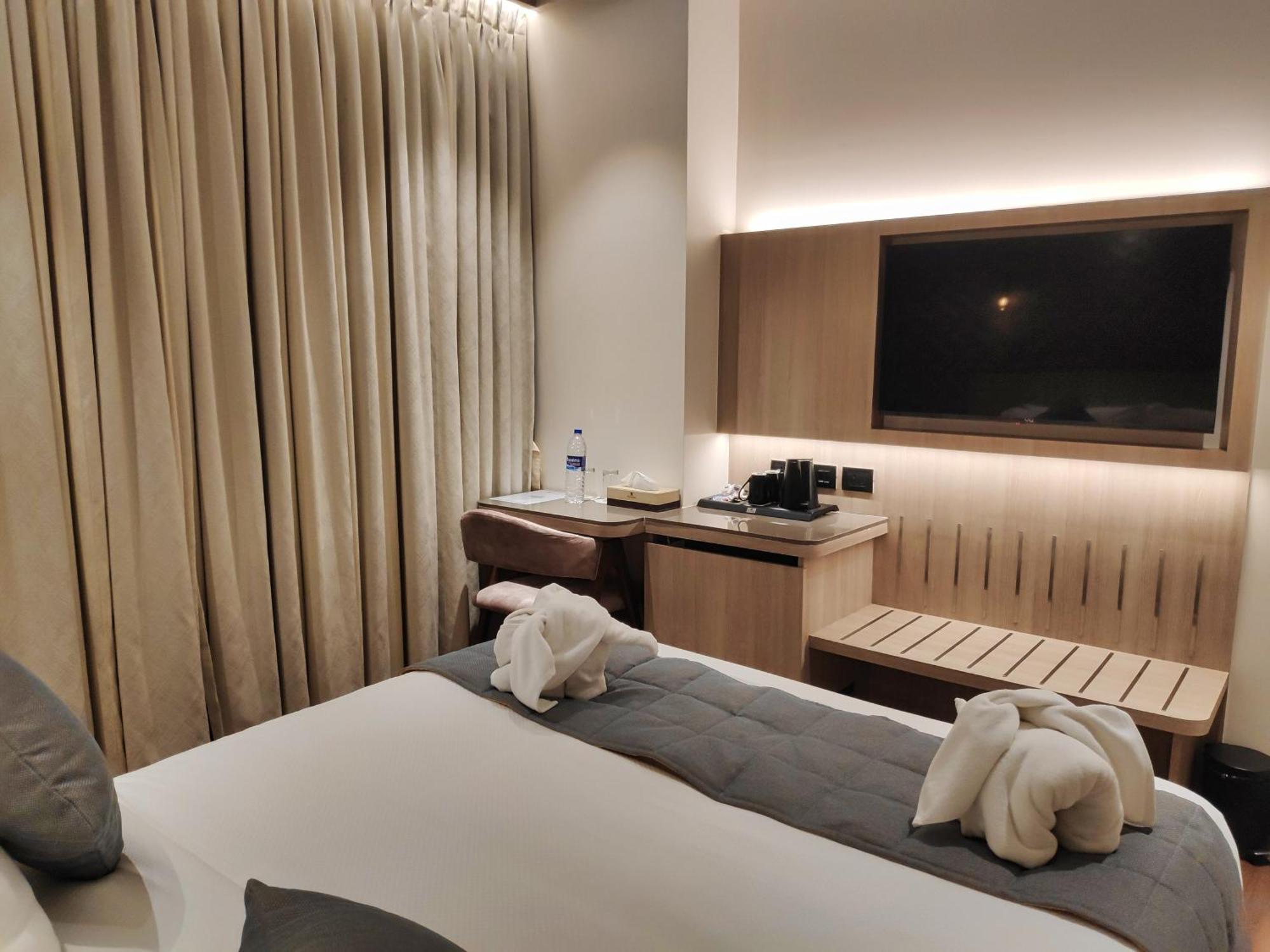 Maxxvalue Hotel Midc - Andheri ムンバイ エクステリア 写真